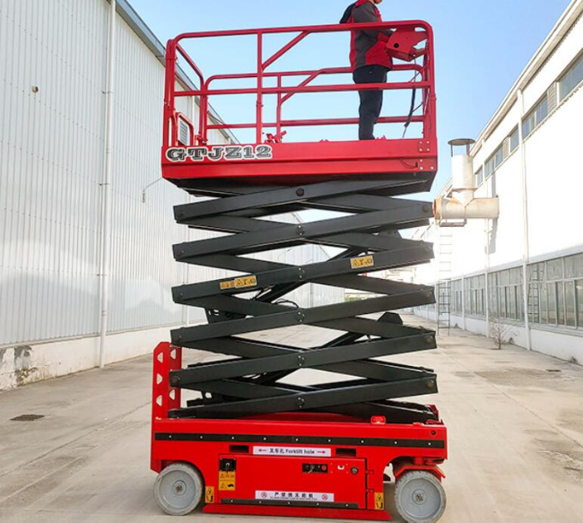 虎丘自行走移动式升降机